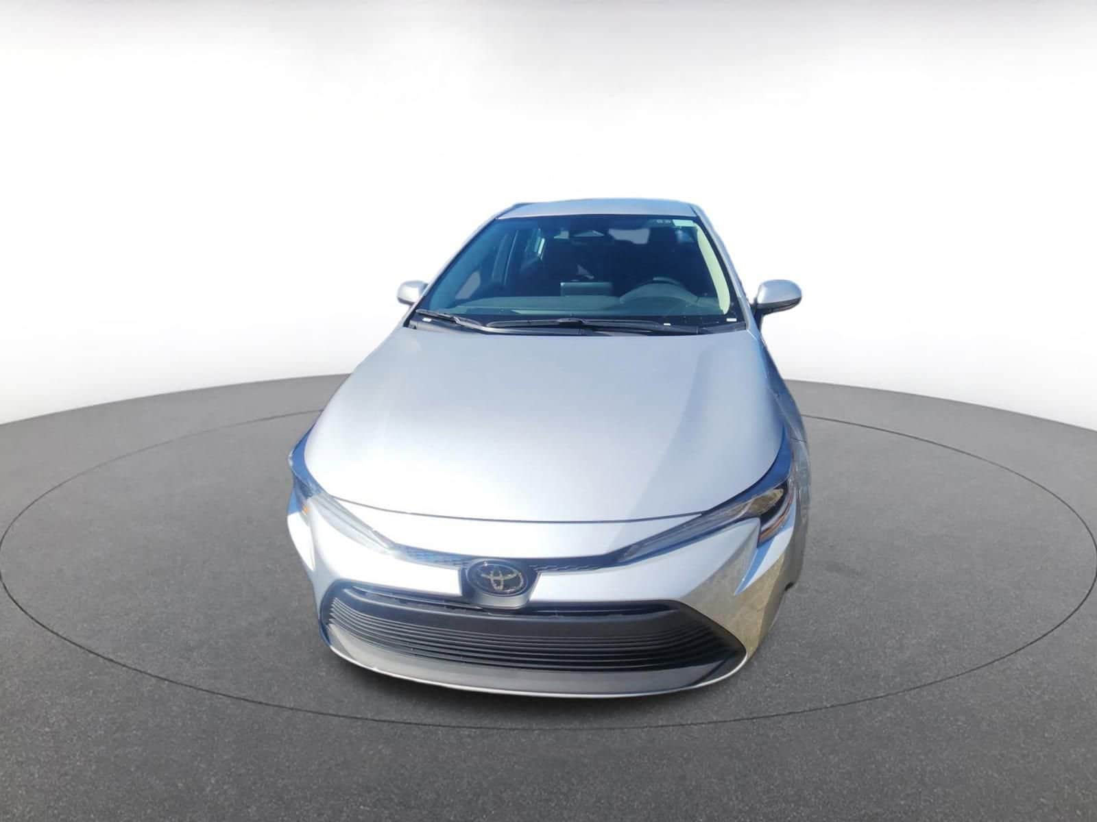 Thumbnail: 2025 Toyota Corolla - 2