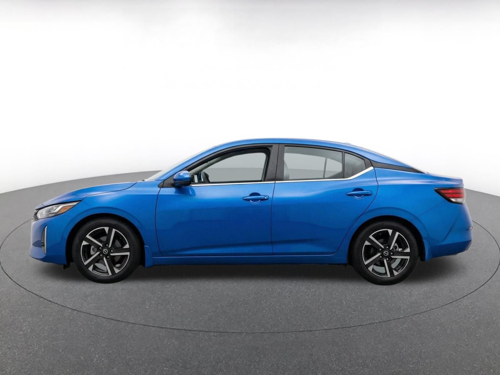Thumbnail: 2025 Nissan Sentra - 4