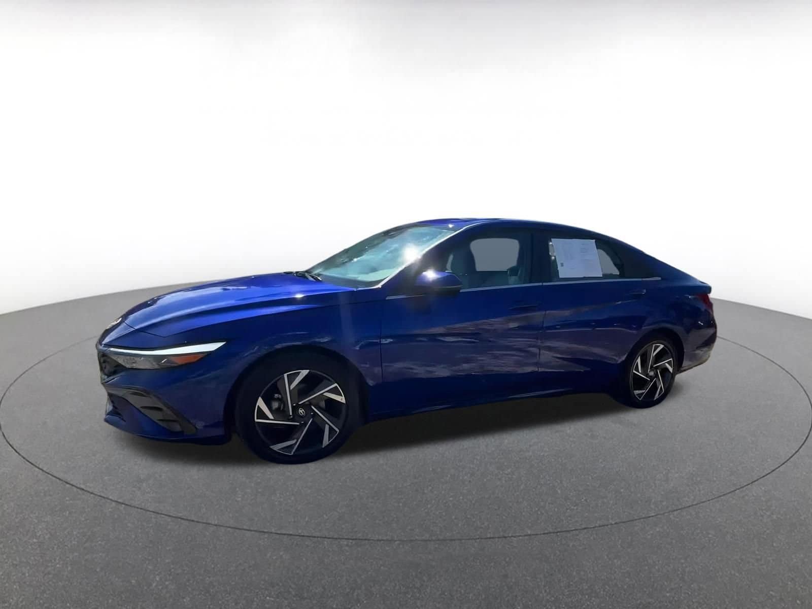 Thumbnail: 2025 Hyundai Elantra - 8