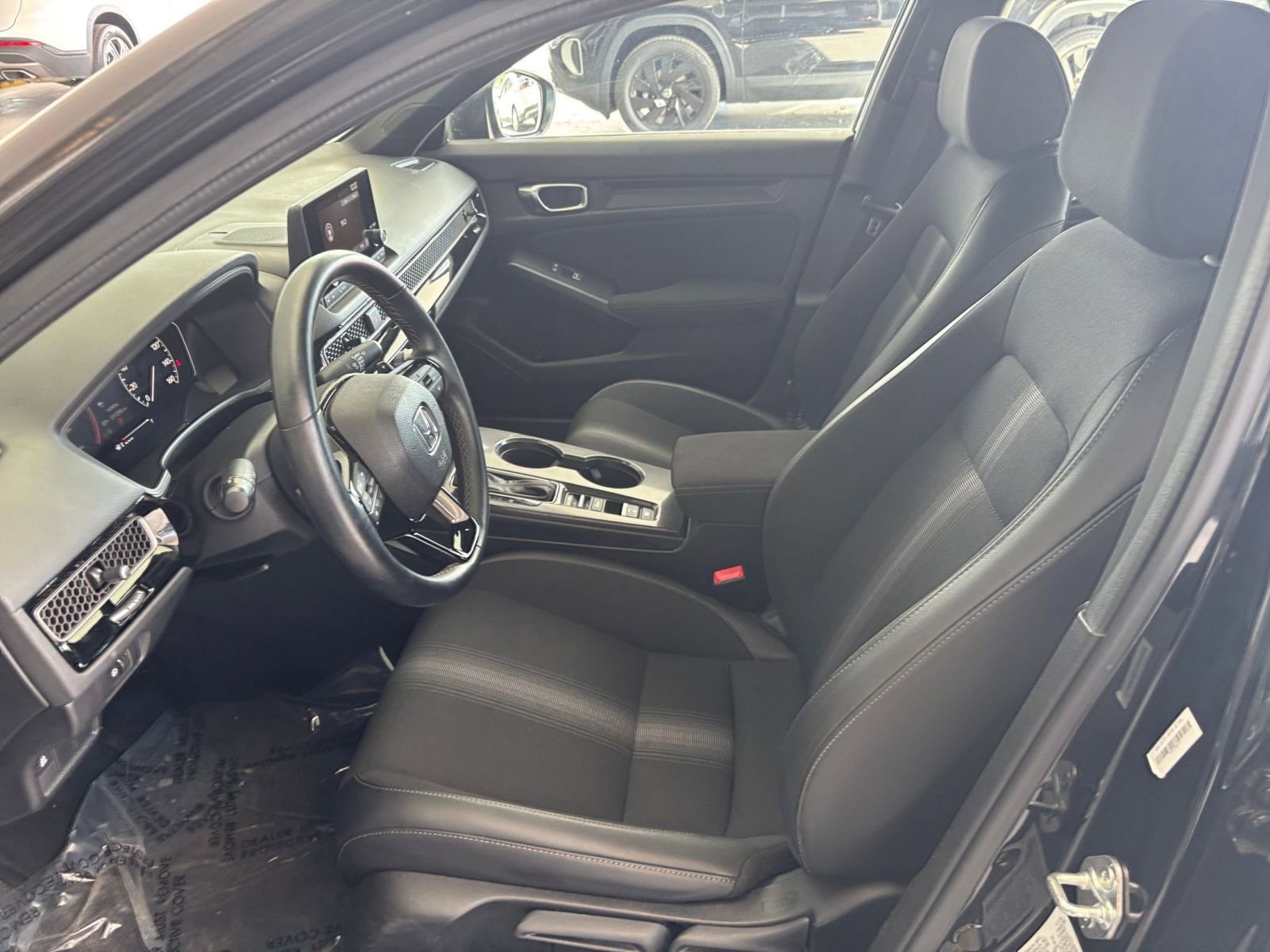 Thumbnail: 2025 Honda Civic - 25