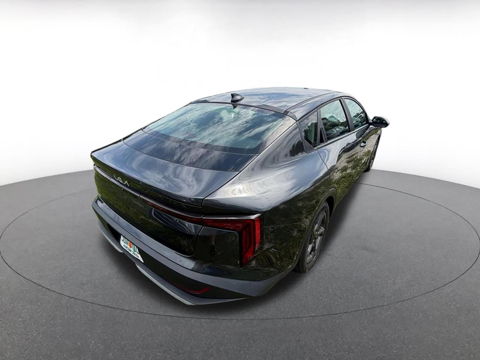 Thumbnail: 2025 Kia K4 - 12