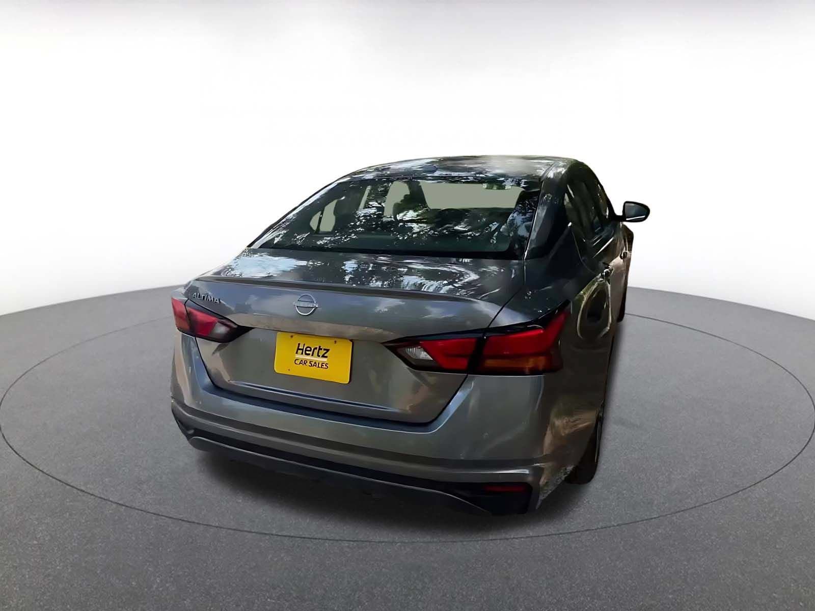Thumbnail: 2025 Nissan Altima - 15