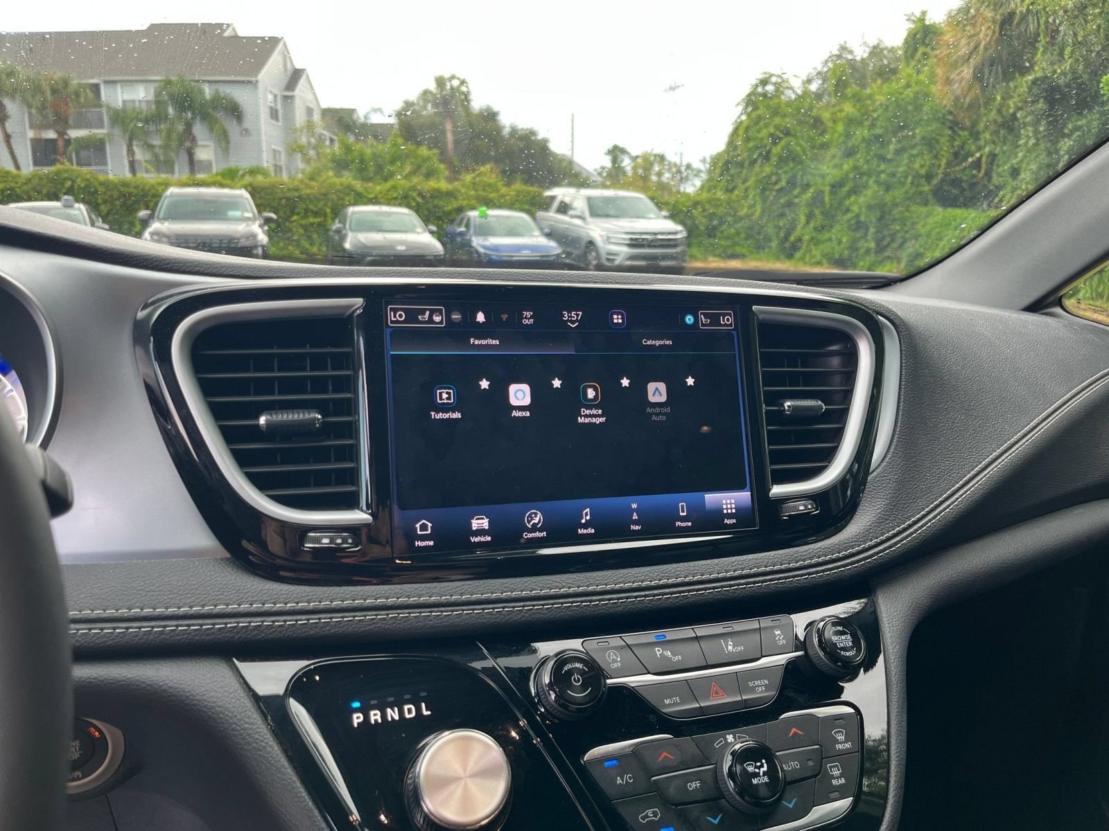 Thumbnail: 2025 Chrysler Pacifica - 20
