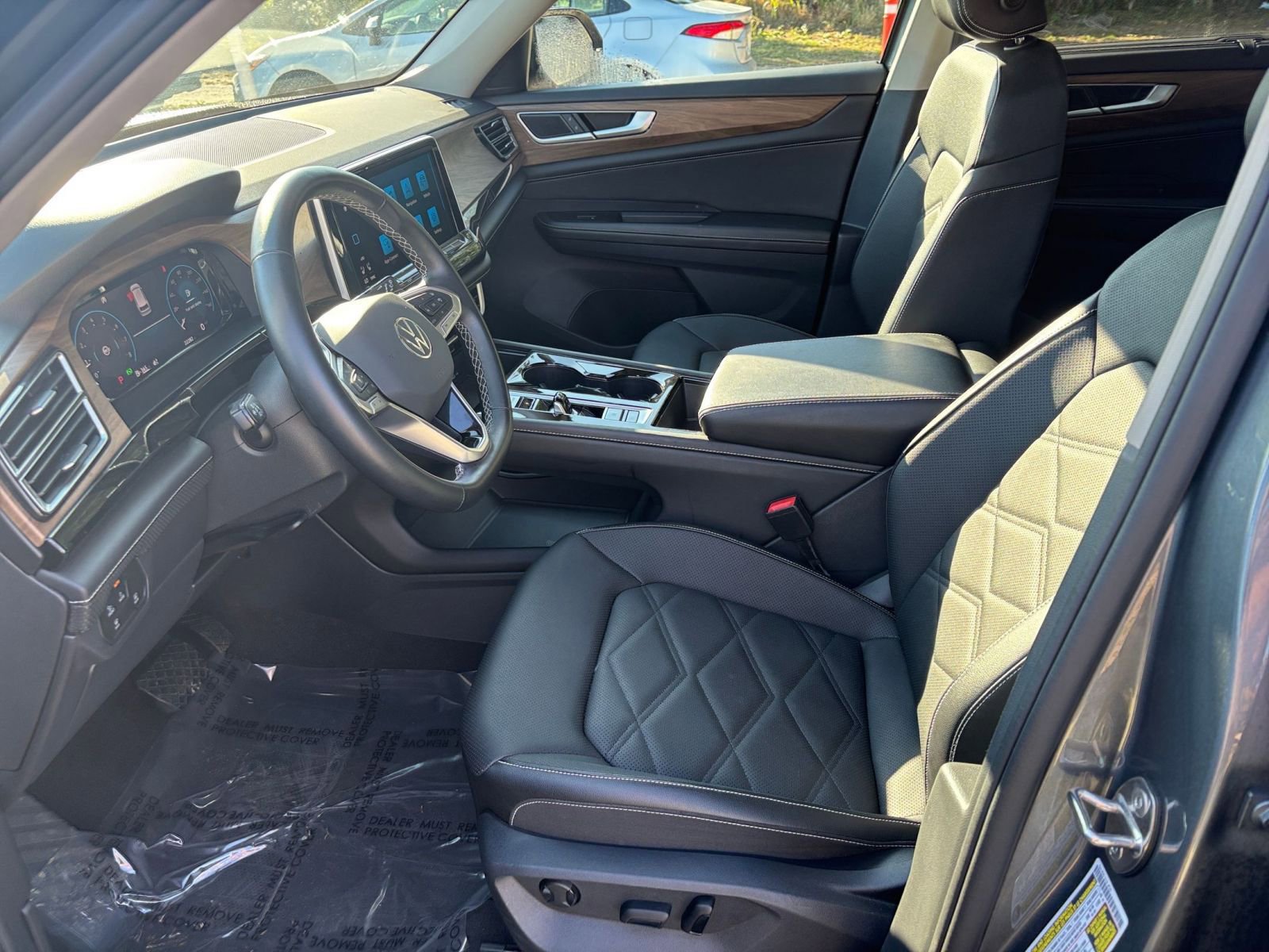 Thumbnail: 2025 Volkswagen Atlas - 28