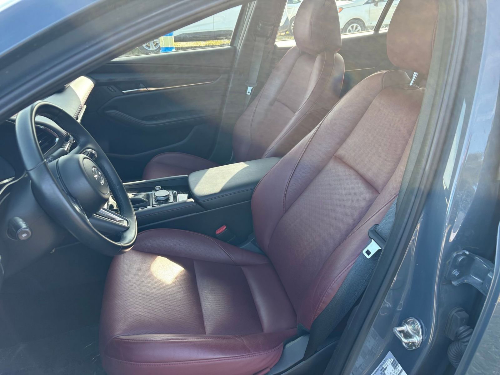 Thumbnail: 2025 Mazda Mazda3 - 35