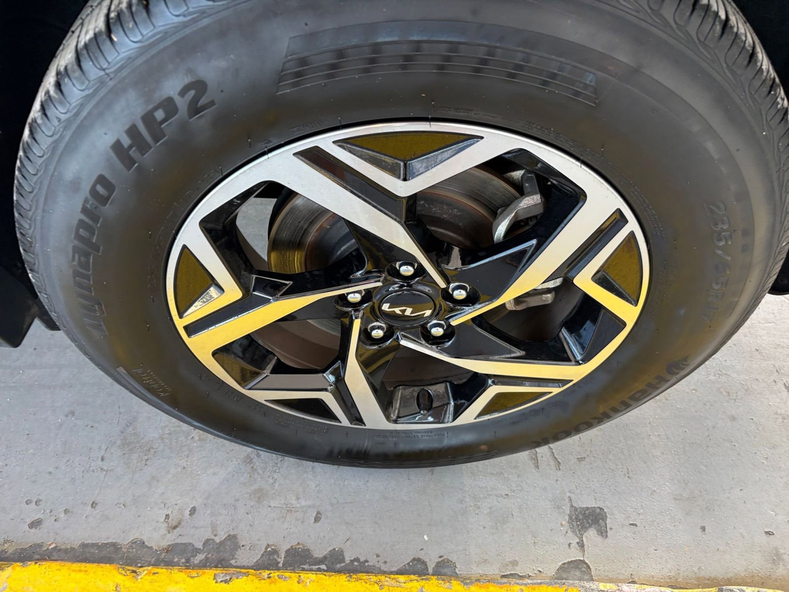 Thumbnail: 2025 Kia Sportage - 30