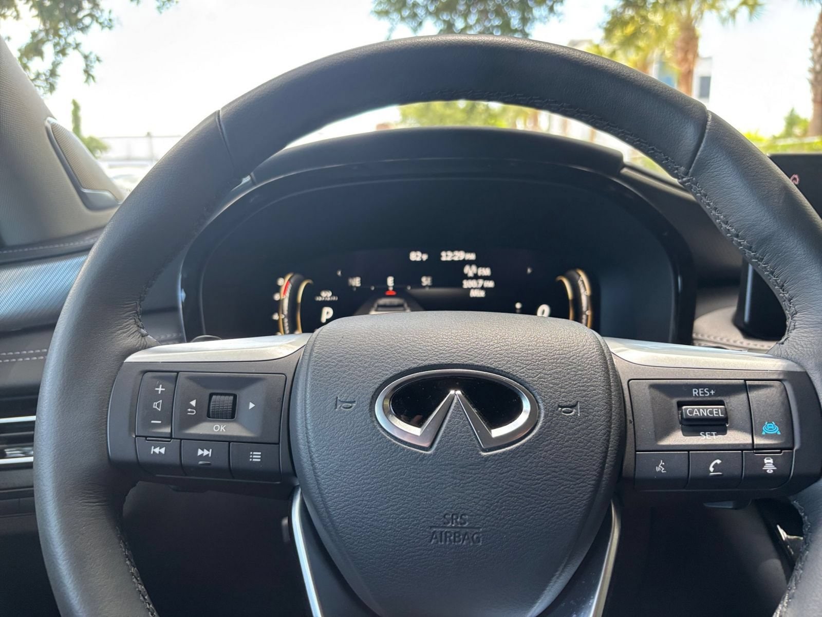 Thumbnail: 2026 INFINITI QX60 - 31