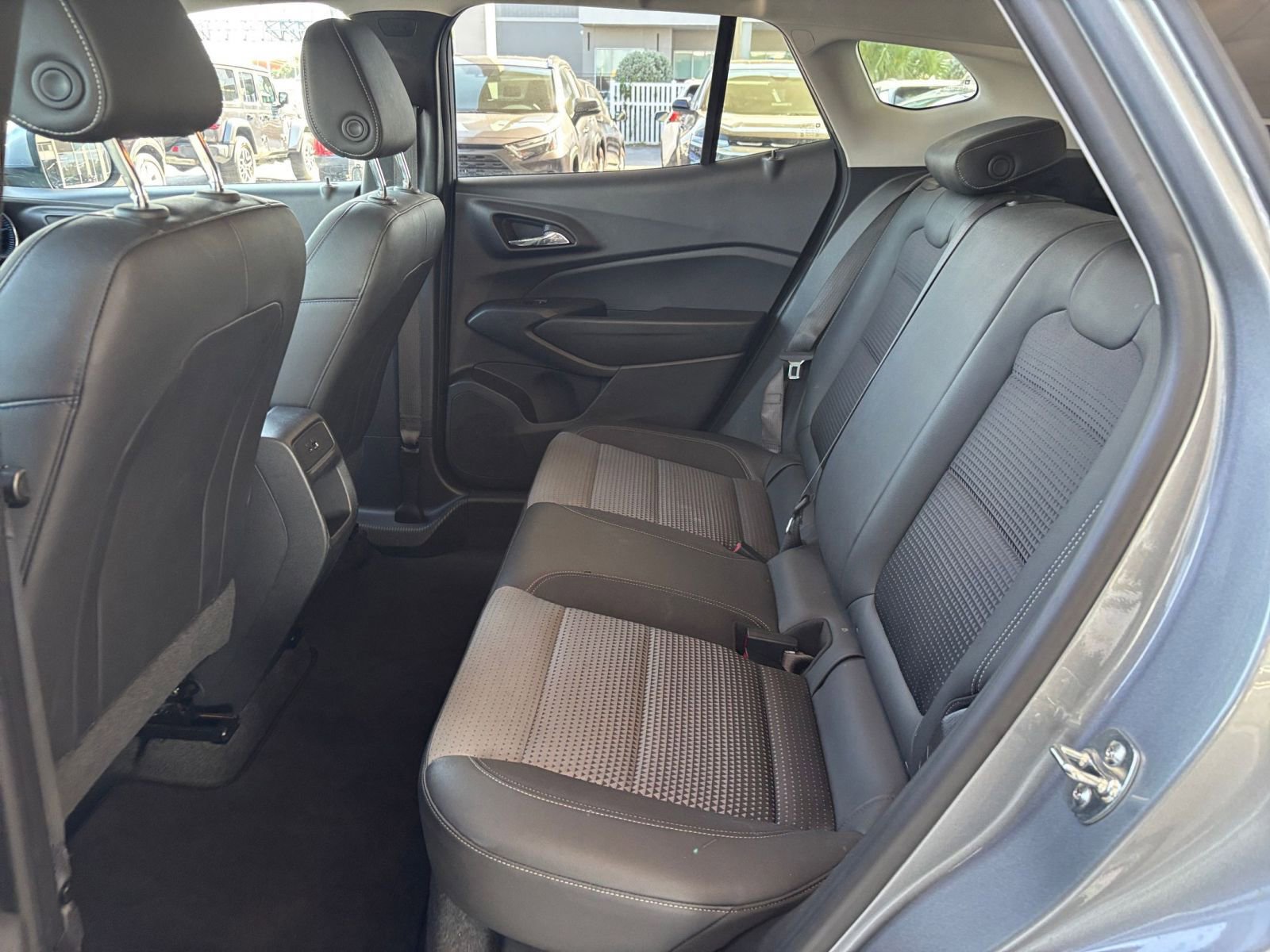 Thumbnail: 2025 Chevrolet Trax - 27