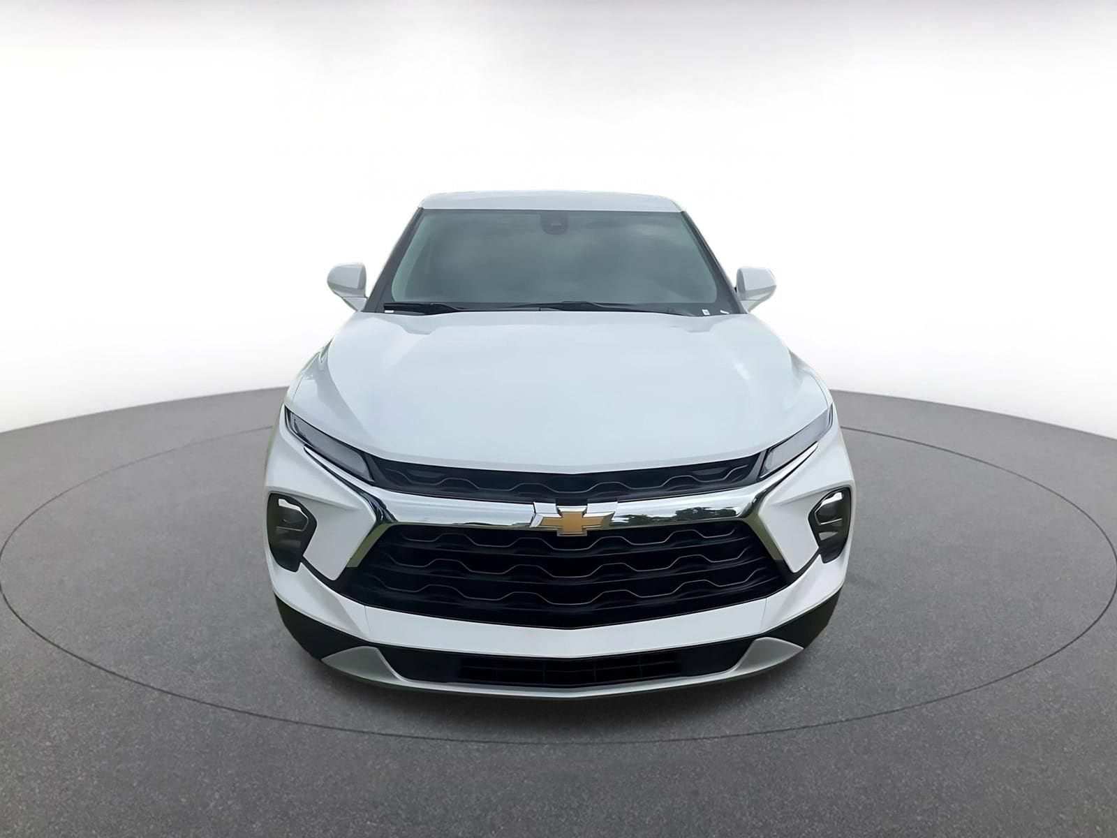 Thumbnail: 2026 Chevrolet Blazer - 4