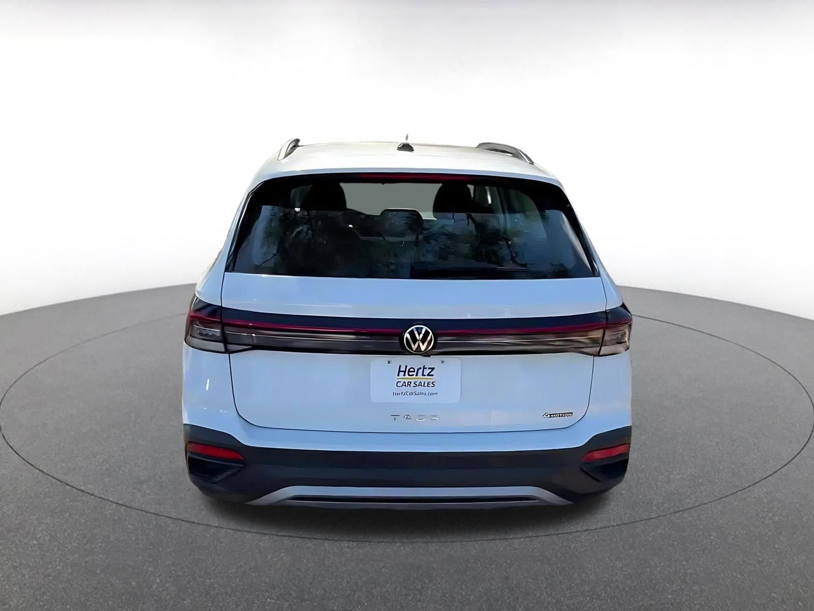 Thumbnail: 2025 Volkswagen Taos - 12