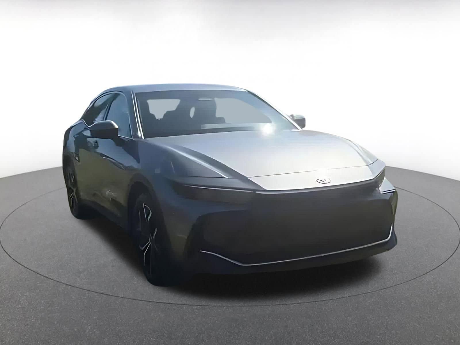 Thumbnail: 2025 Toyota Crown - 2