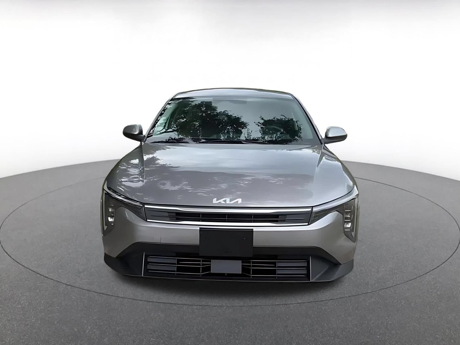Thumbnail: 2025 Kia K4 - 3
