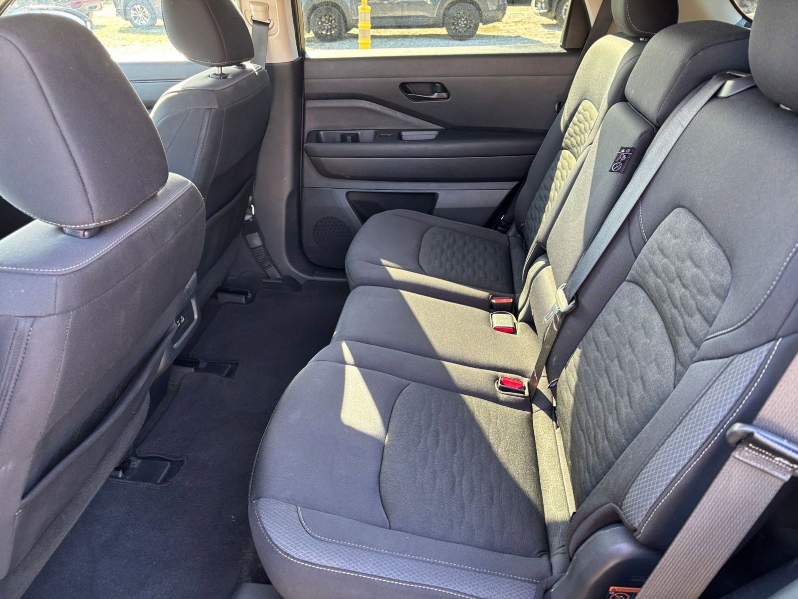 Thumbnail: 2025 Nissan Pathfinder - 27