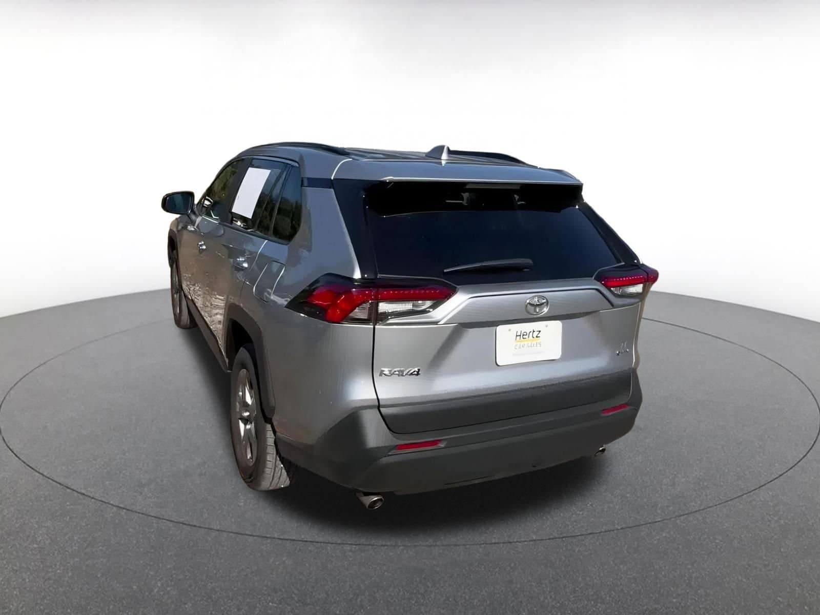 Thumbnail: 2025 Toyota RAV4 - 11