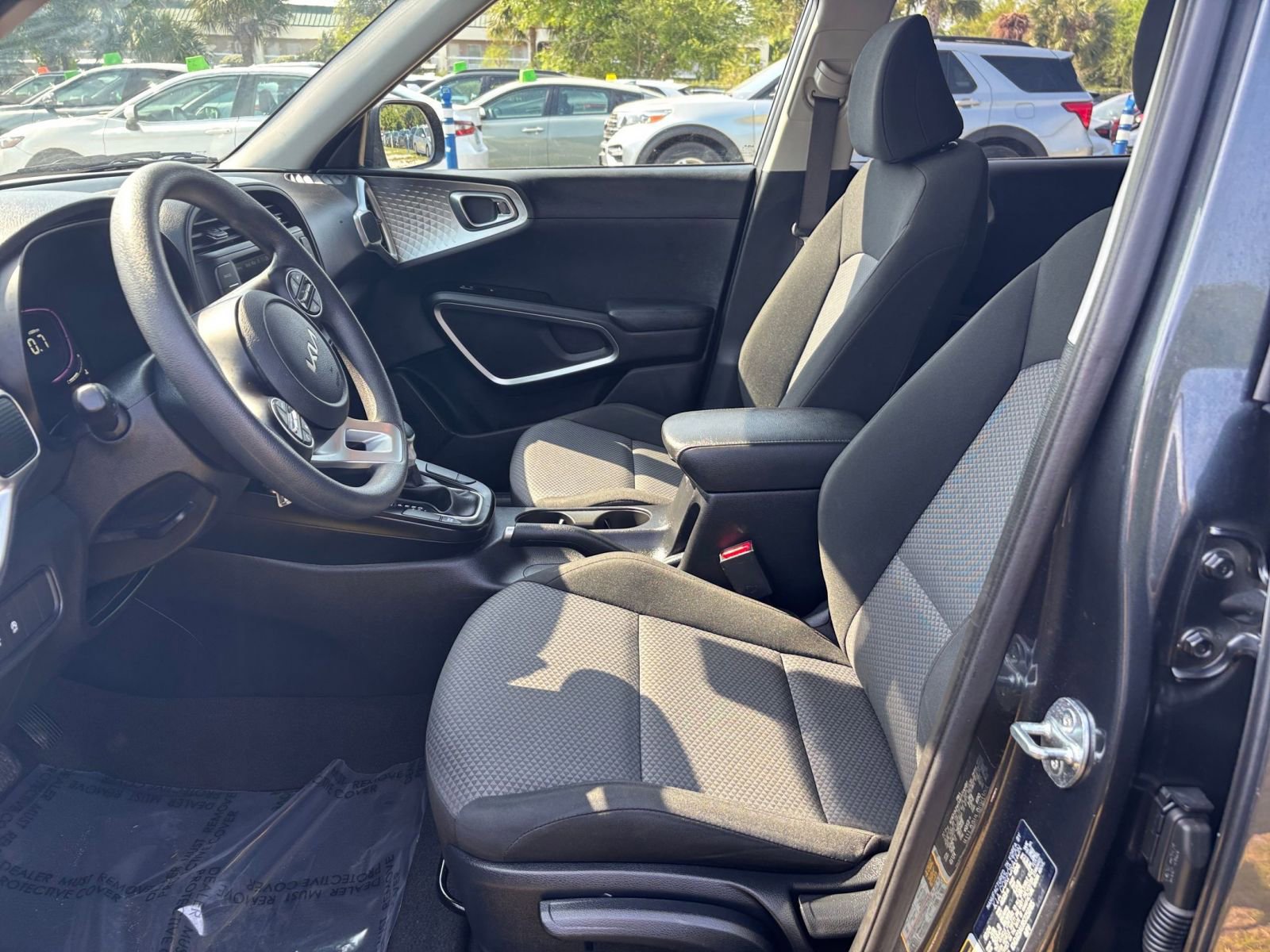 Thumbnail: 2025 Kia Soul - 25