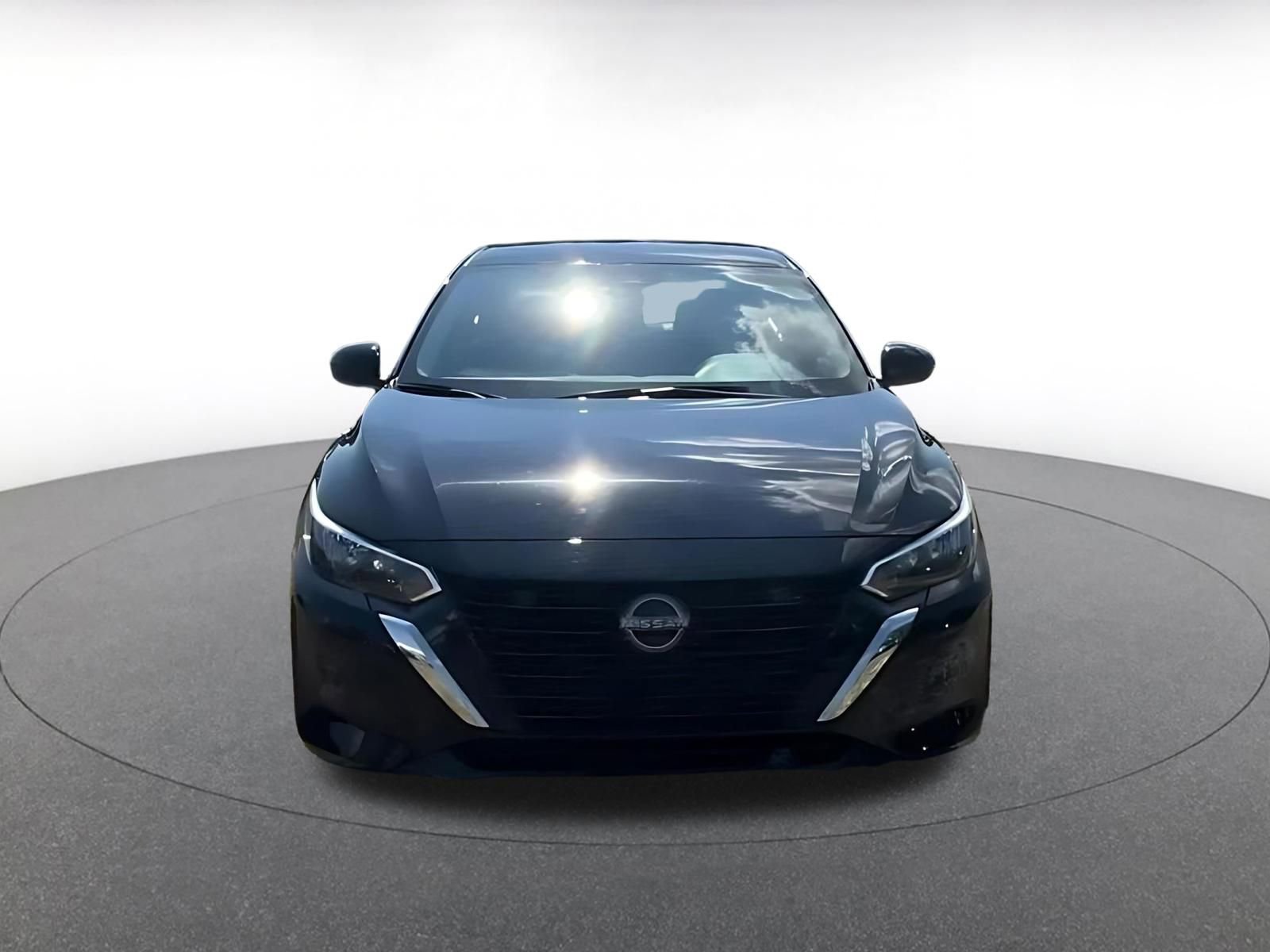 Thumbnail: 2025 Nissan Sentra - 3