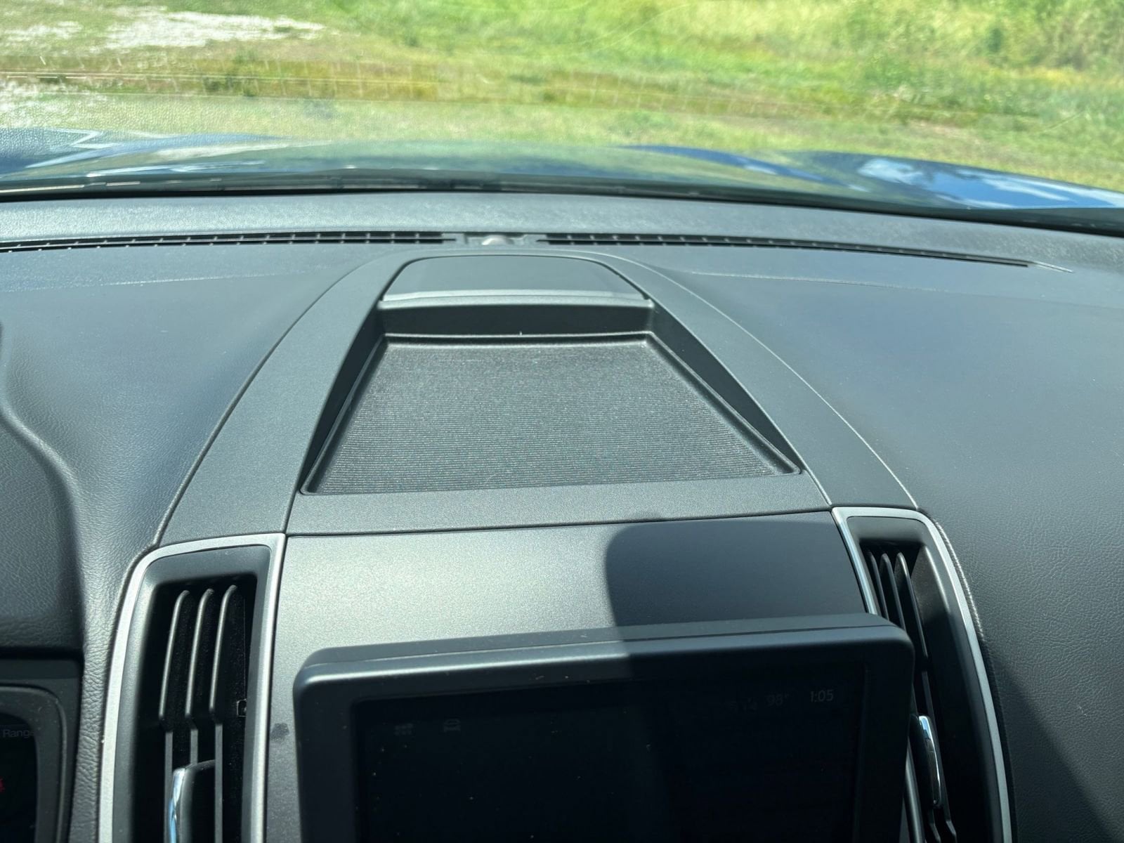 Thumbnail: 2023 Ford Edge - 18