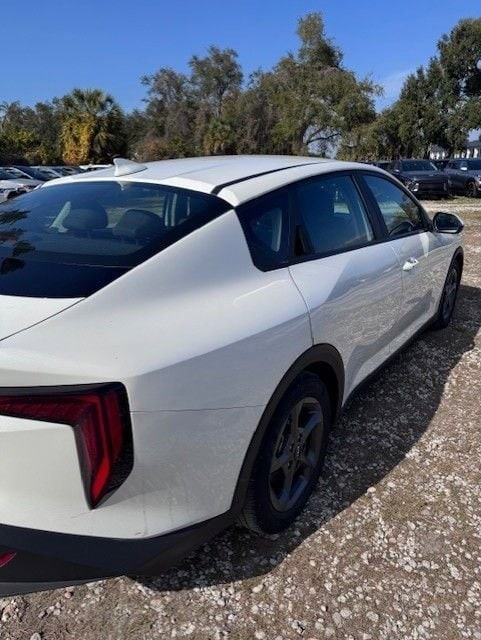 Thumbnail: 2025 Kia K4 - 7