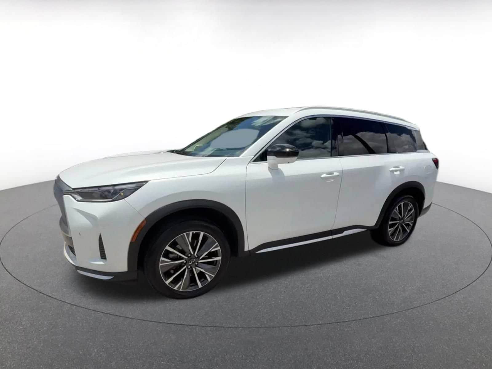 Thumbnail: 2026 INFINITI QX60 - 8