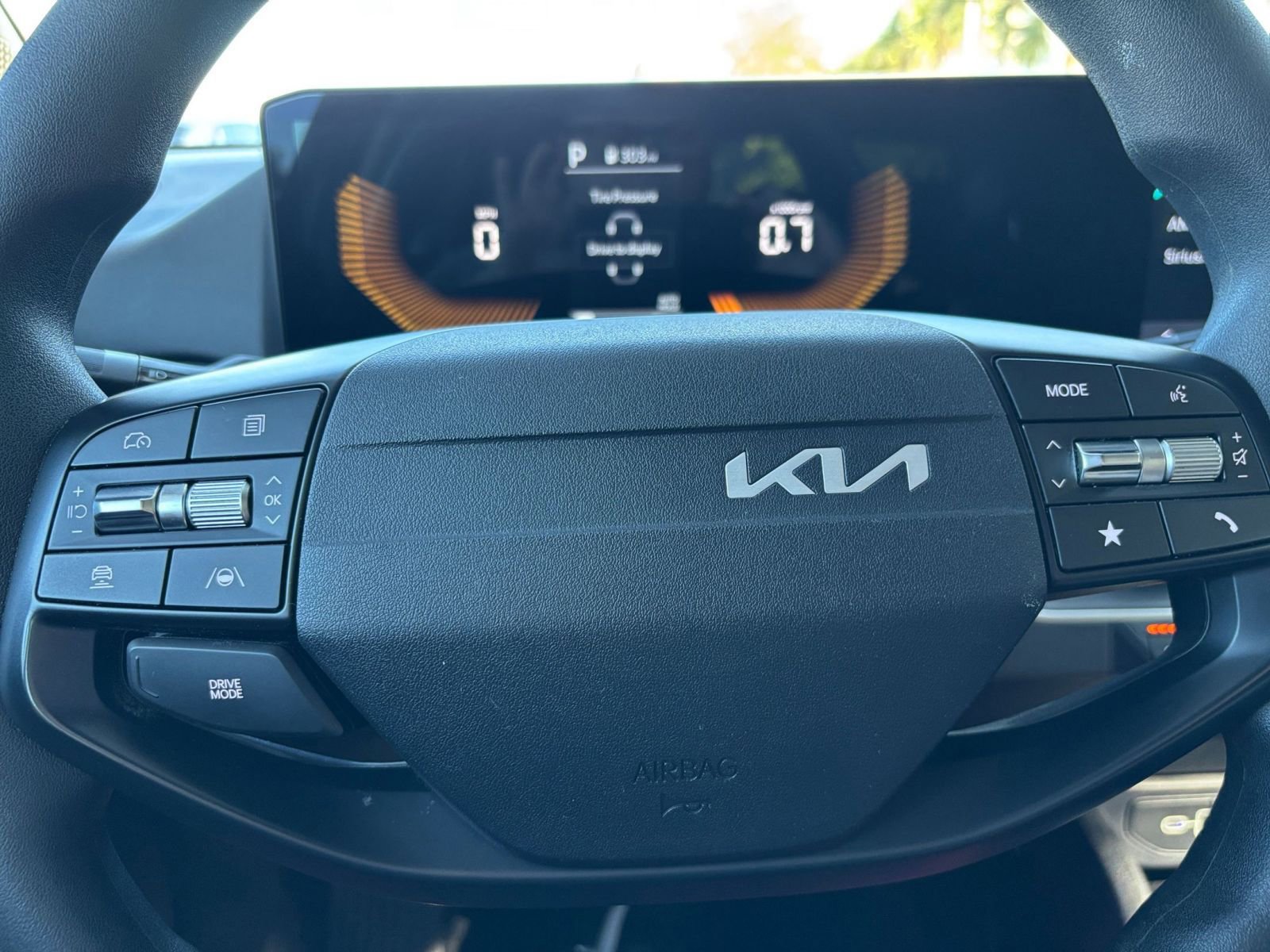 Thumbnail: 2025 Kia K4 - 29