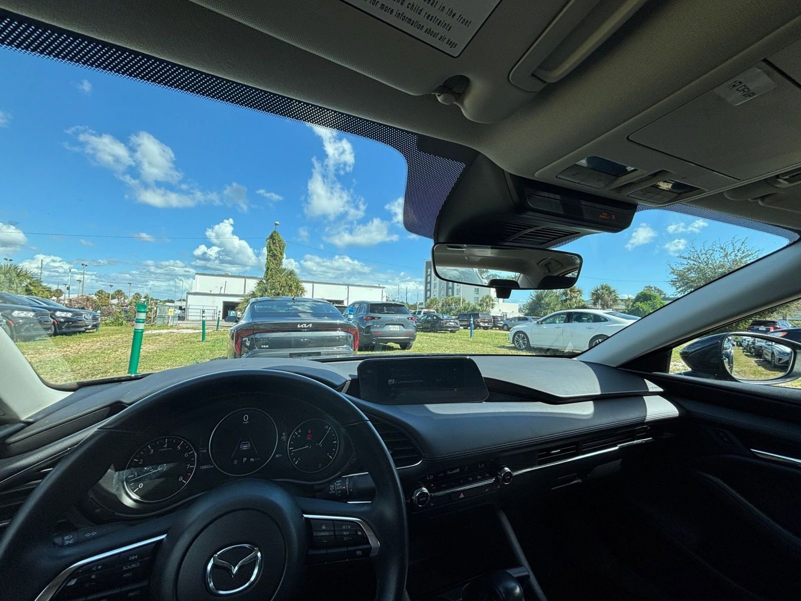 Thumbnail: 2025 Mazda Mazda3 - 32