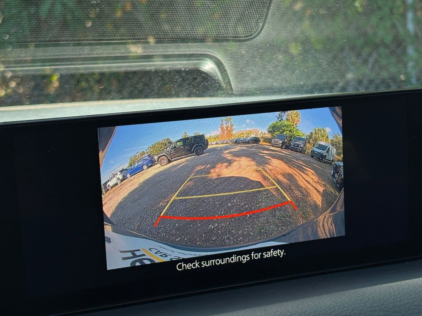 Thumbnail: 2025 Mazda CX-50 - 17