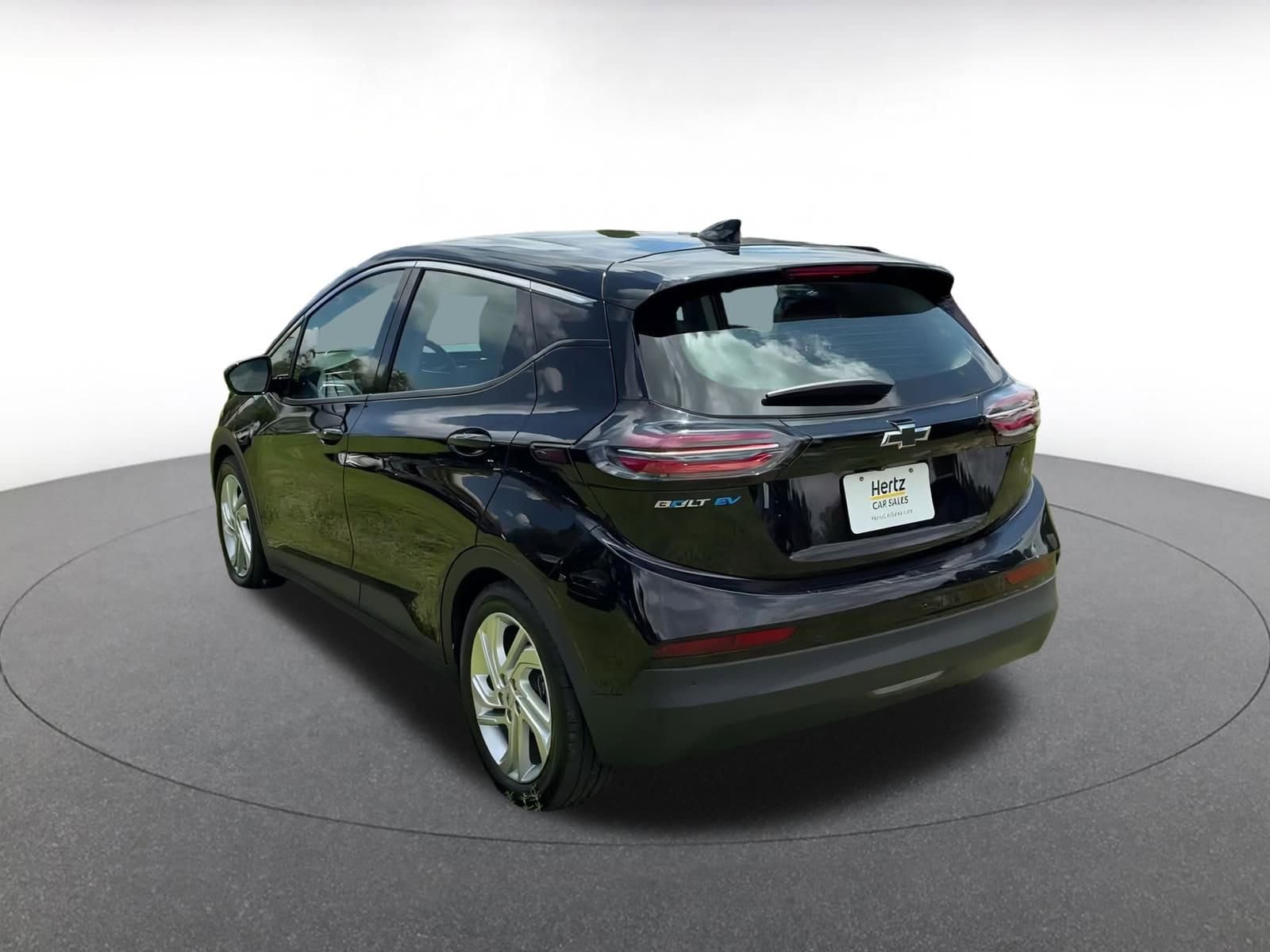 Thumbnail: 2023 Chevrolet Bolt EV - 11