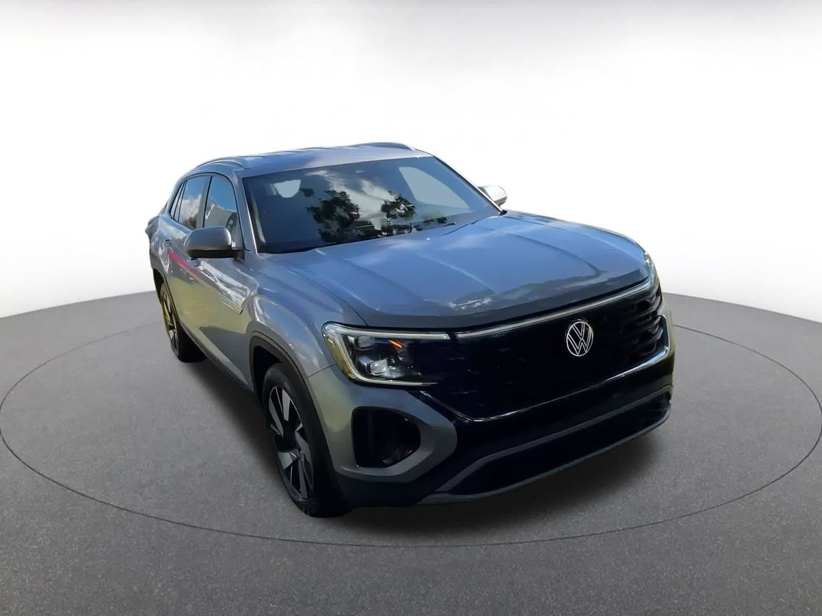 Thumbnail: 2024 Volkswagen Atlas - 3