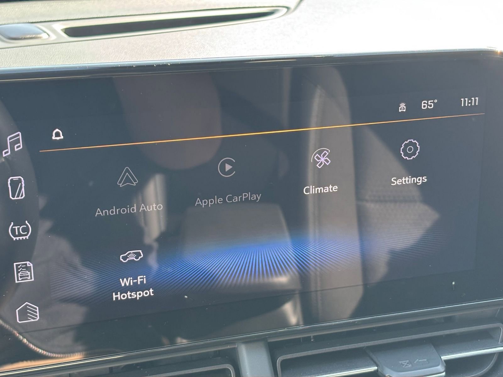 Thumbnail: 2025 Chevrolet Trax - 21