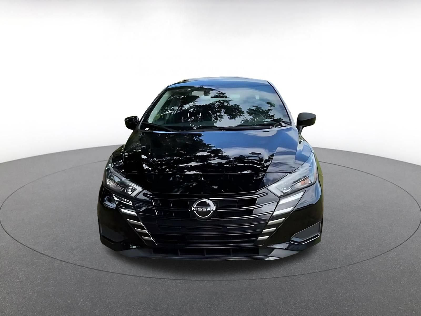 Thumbnail: 2025 Nissan Versa - 4