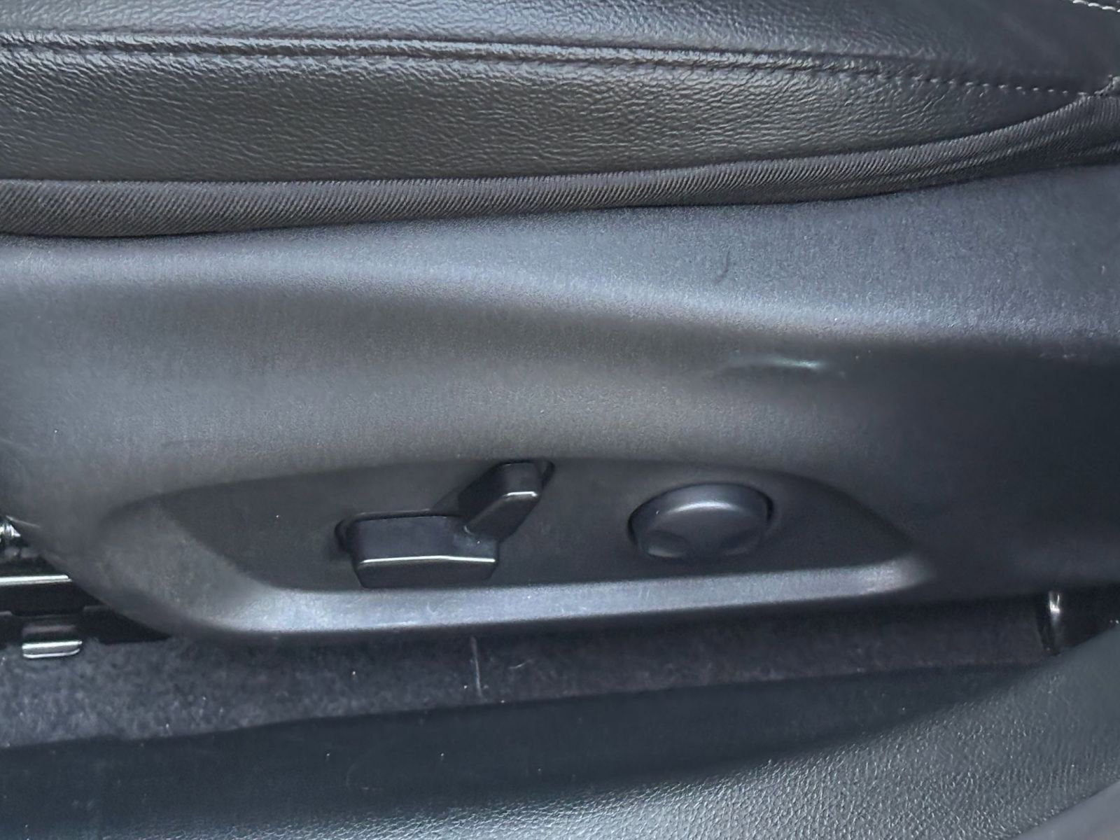 Thumbnail: 2025 Jeep Compass - 23