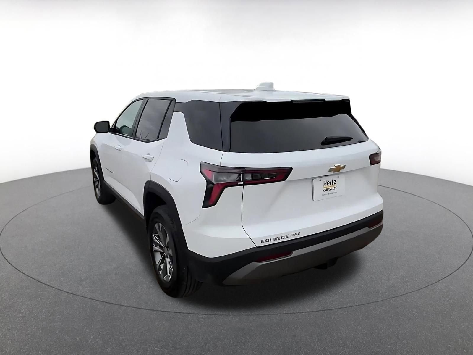 Thumbnail: 2025 Chevrolet Equinox - 11