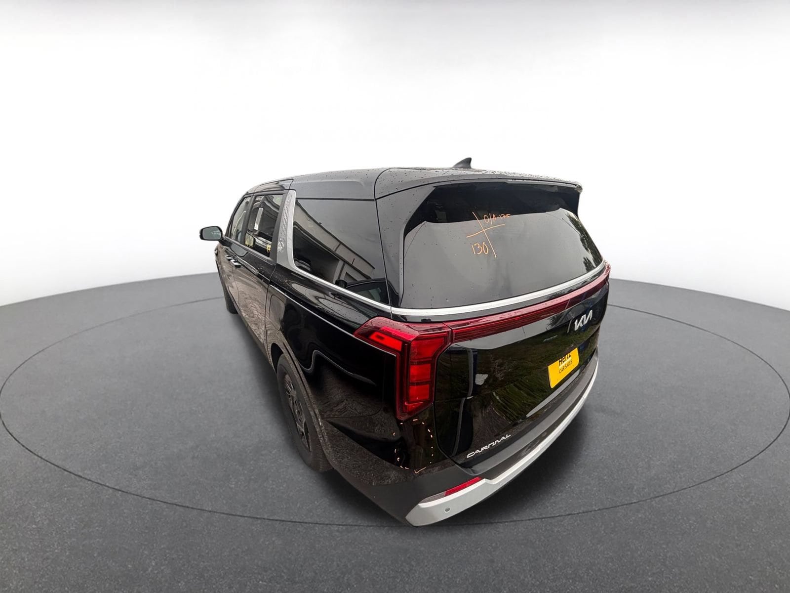 Thumbnail: 2026 Kia Carnival - 3