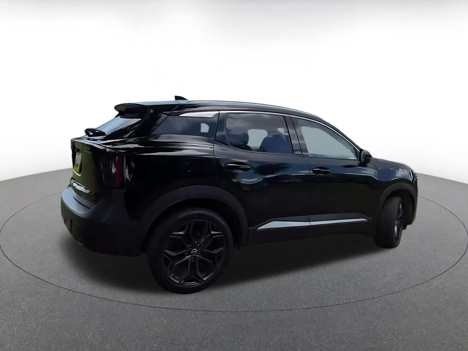 Thumbnail: 2026 Nissan Kicks - 13