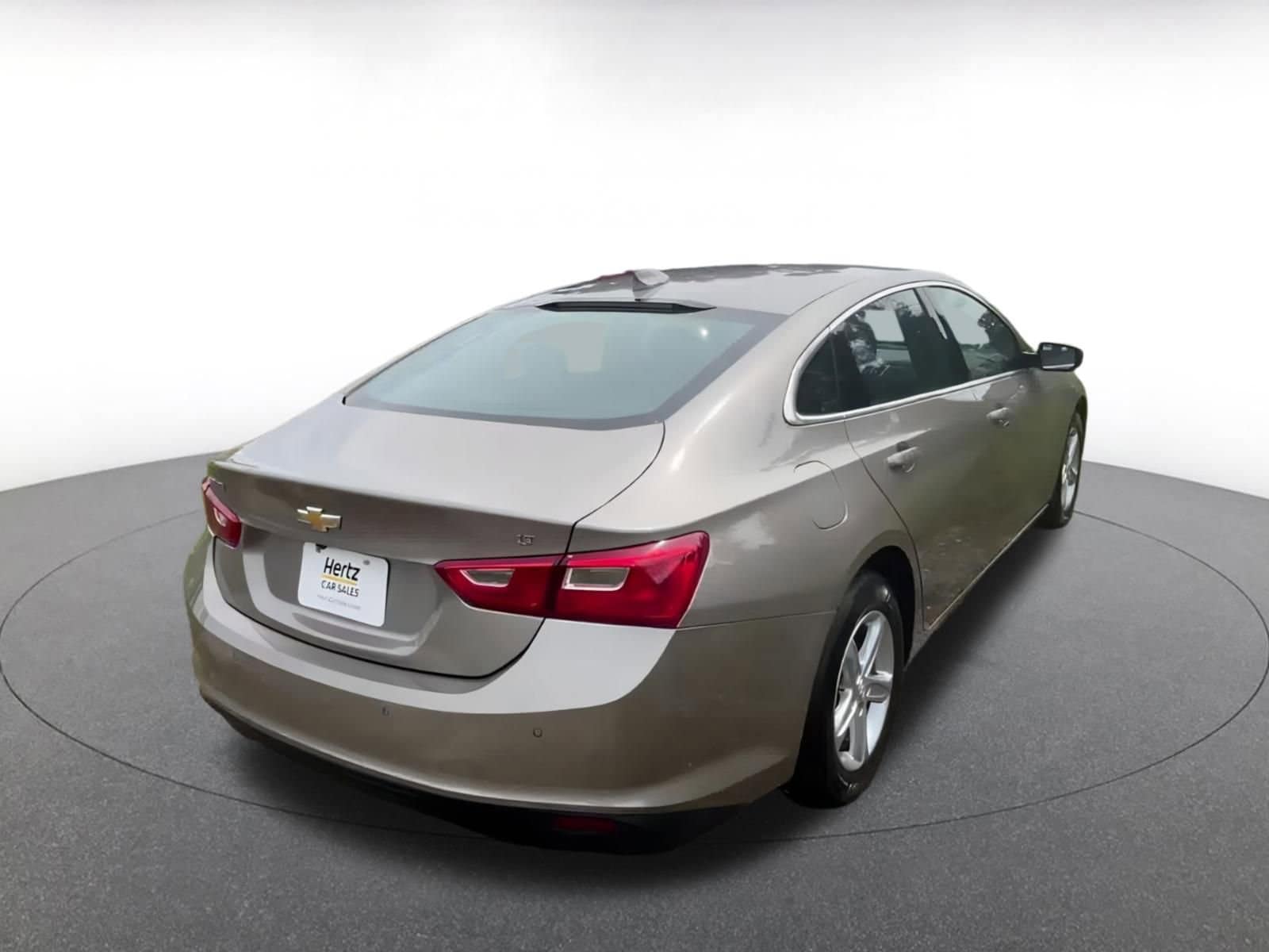 Thumbnail: 2023 Chevrolet Malibu - 15