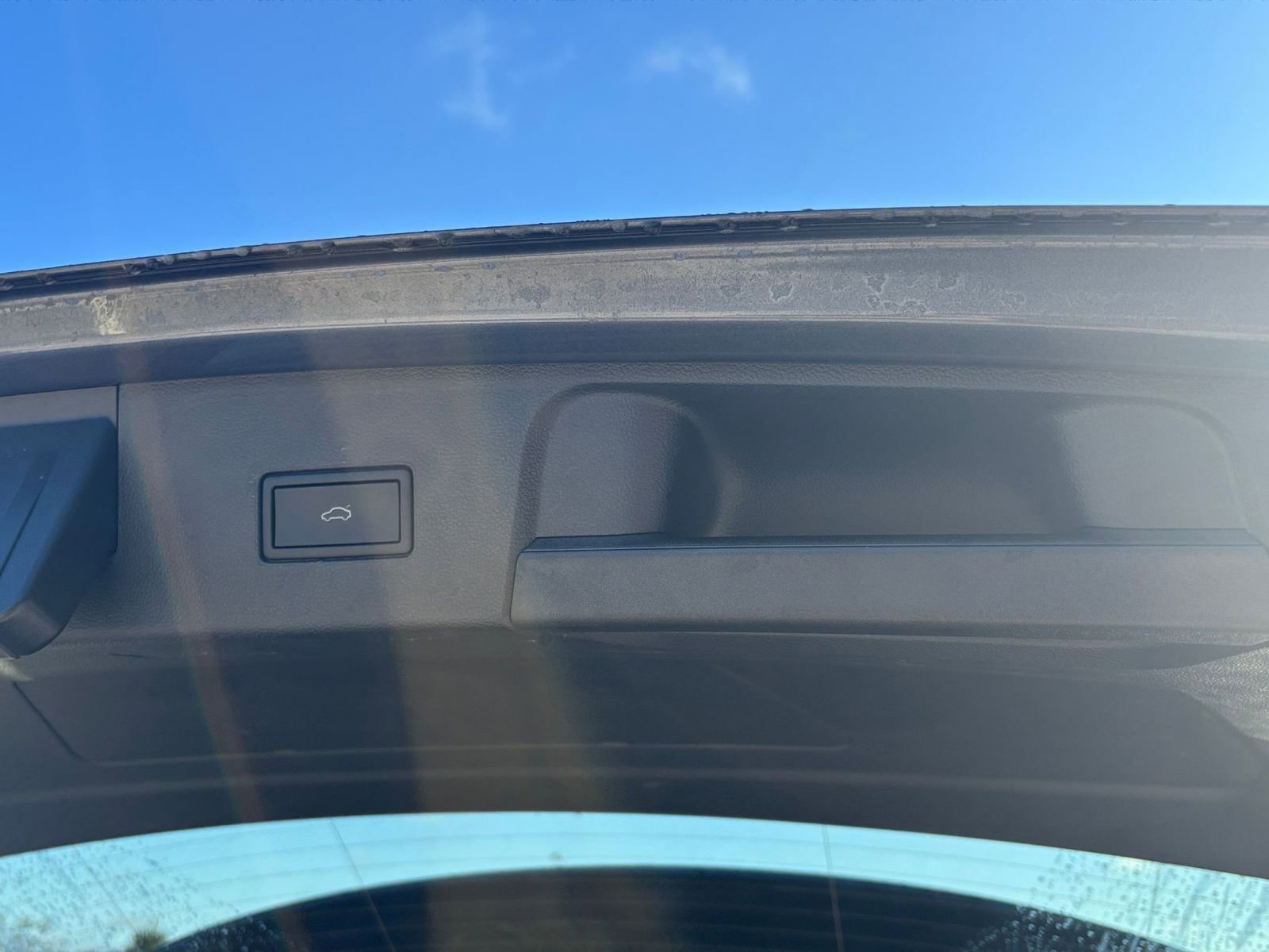 Thumbnail: 2025 Volkswagen Atlas - 23