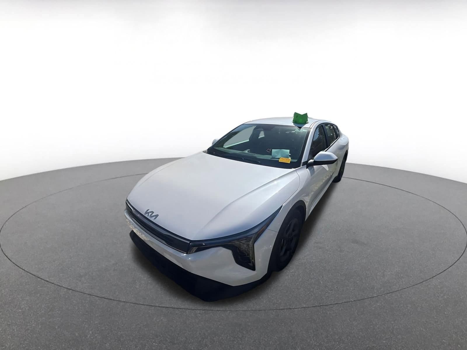 Thumbnail: 2025 Kia K4 - 3