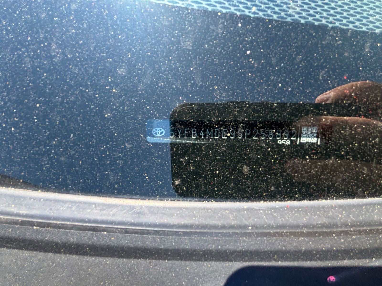 Thumbnail: 2025 Toyota Corolla - 9