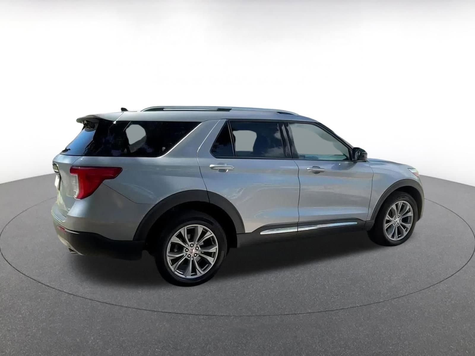 Thumbnail: 2023 Ford Explorer - 15
