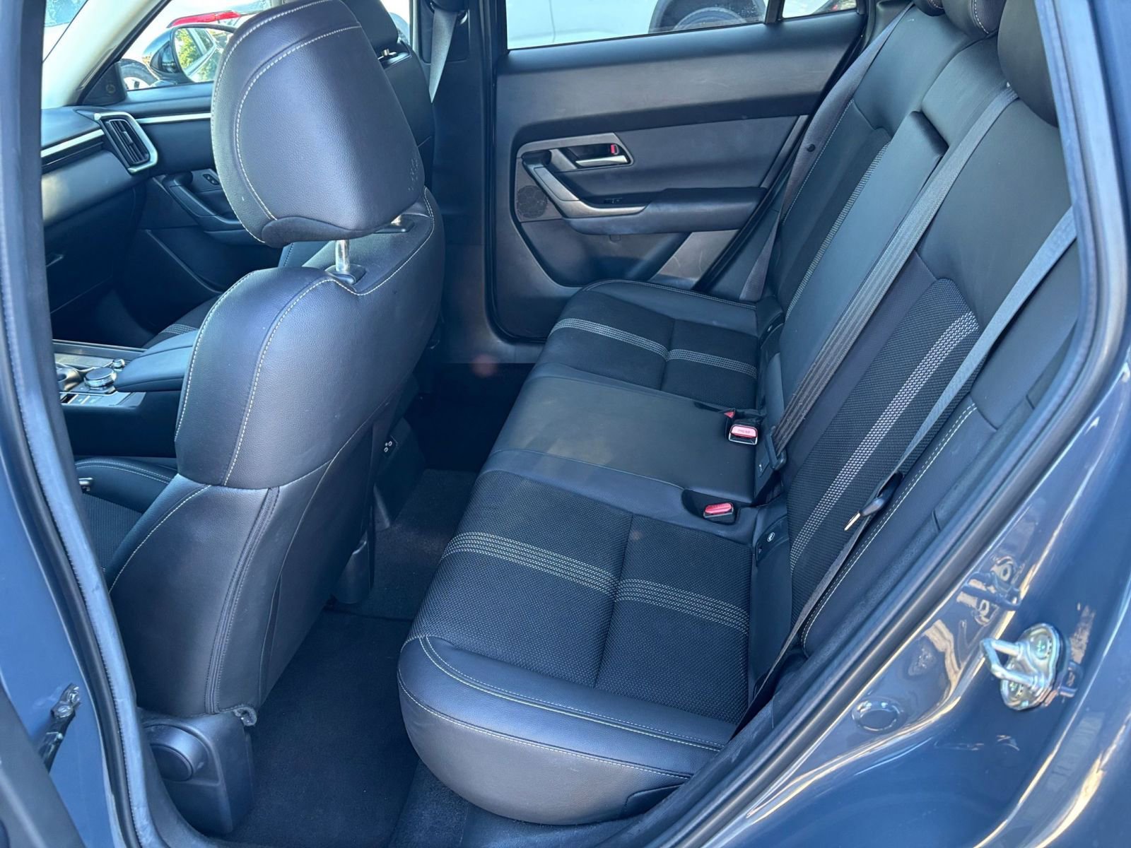 Thumbnail: 2025 Mazda CX-50 - 25