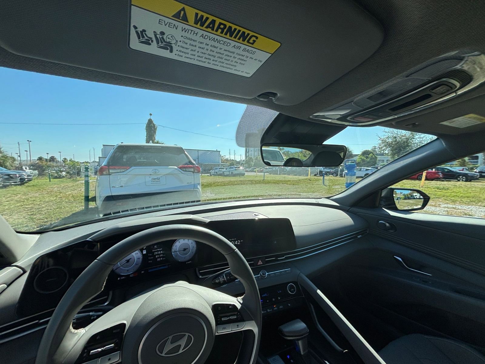 Thumbnail: 2025 Hyundai Elantra - 34