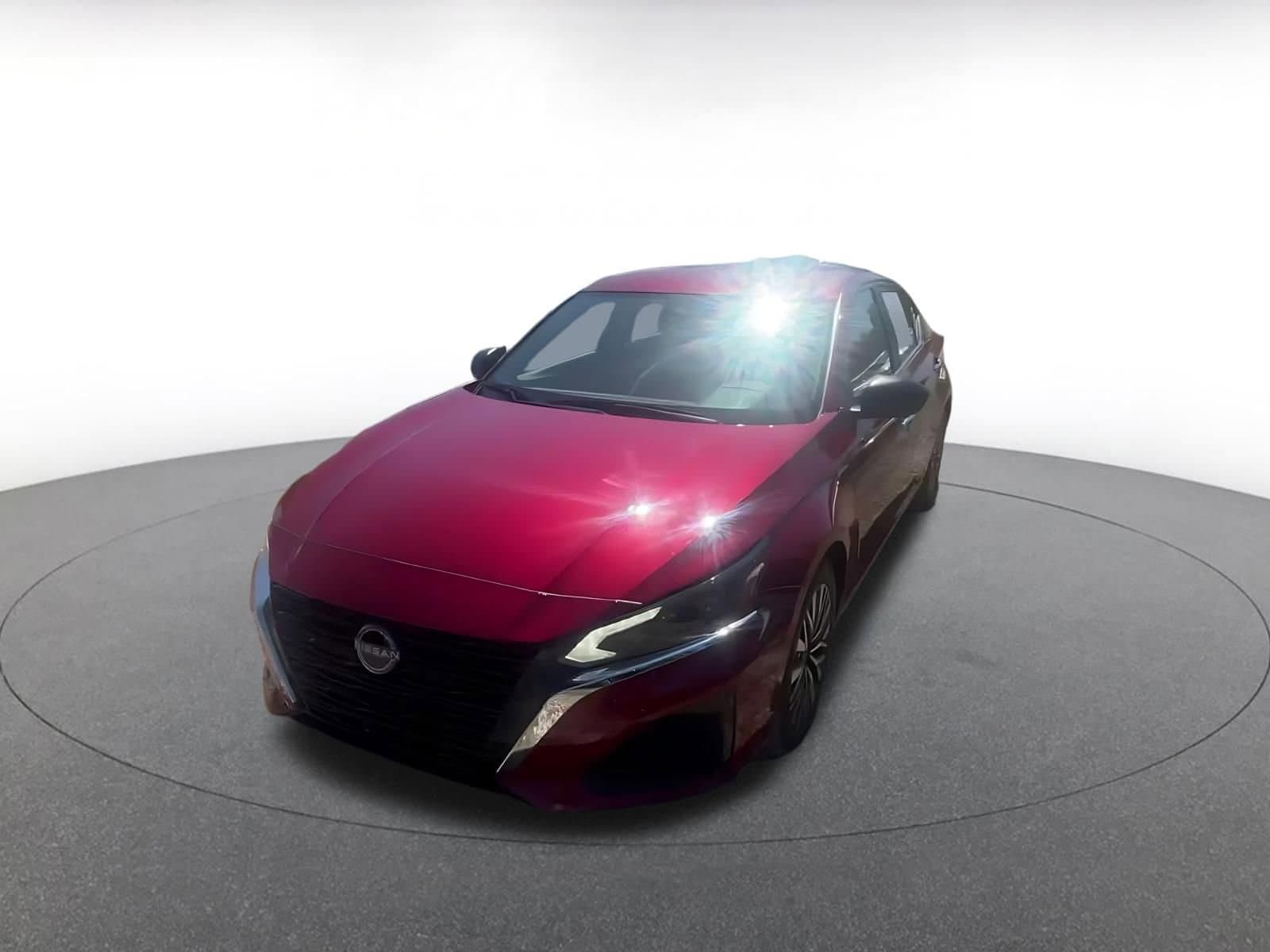 Thumbnail: 2025 Nissan Altima - 3