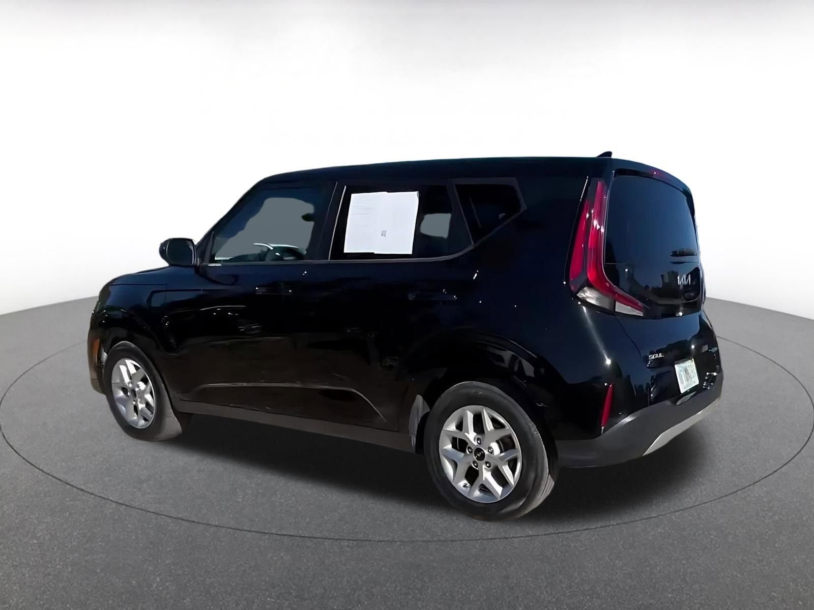 Thumbnail: 2025 Kia Soul - 10