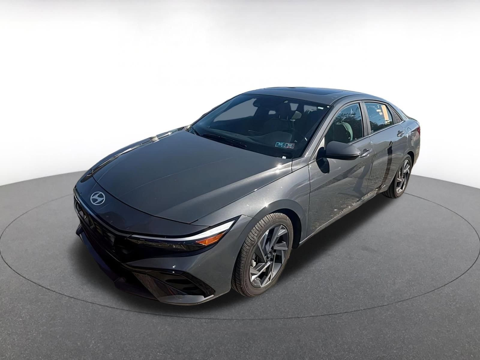 Thumbnail: 2025 Hyundai Elantra - 2