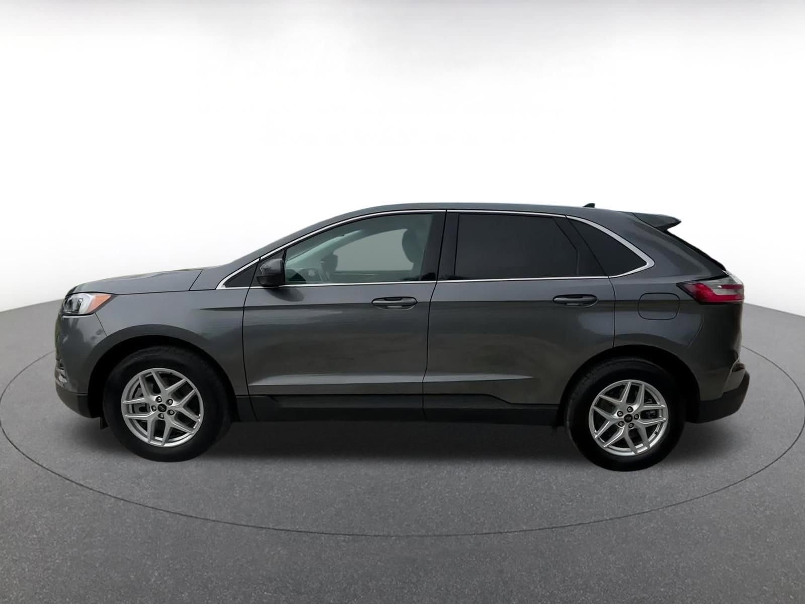 2024 Ford Edge SEL 7