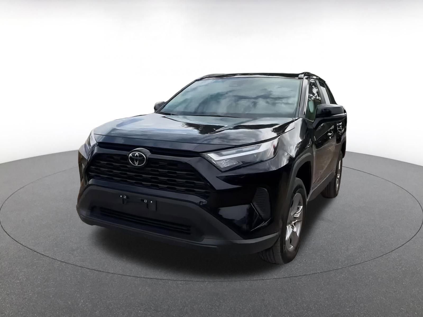 Thumbnail: 2025 Toyota RAV4 - 7