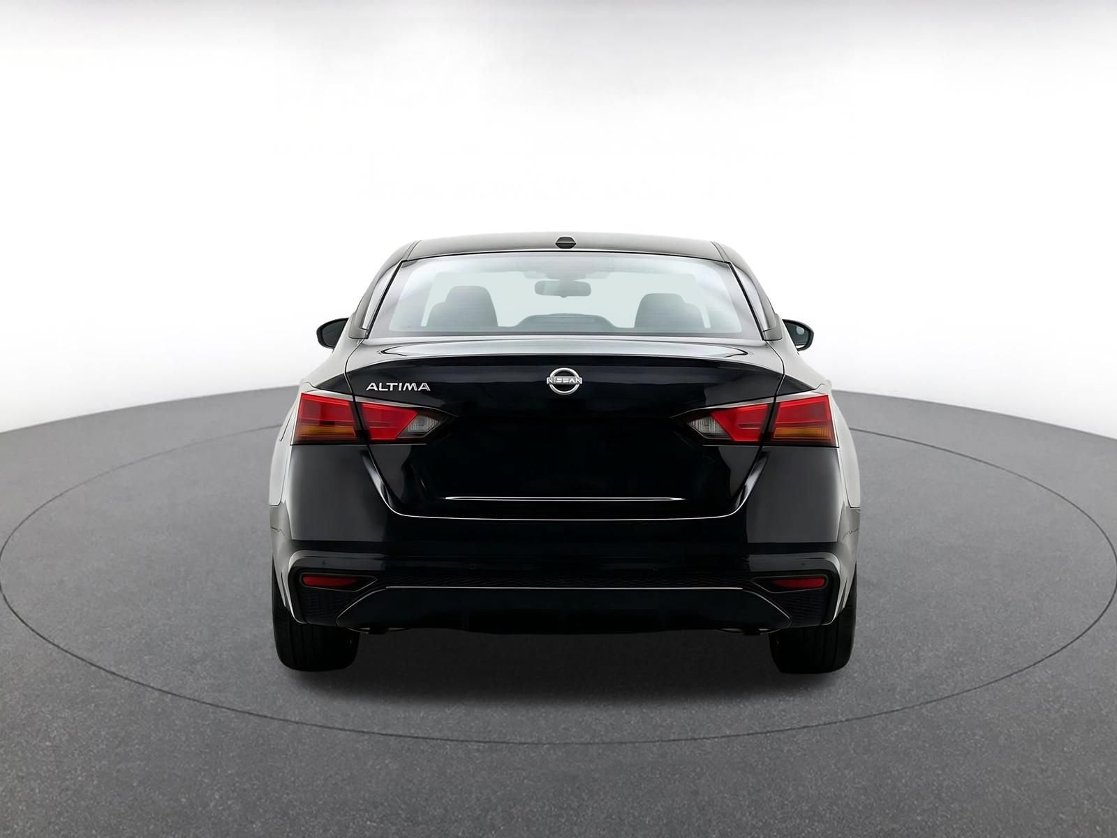 Thumbnail: 2025 Nissan Altima - 8