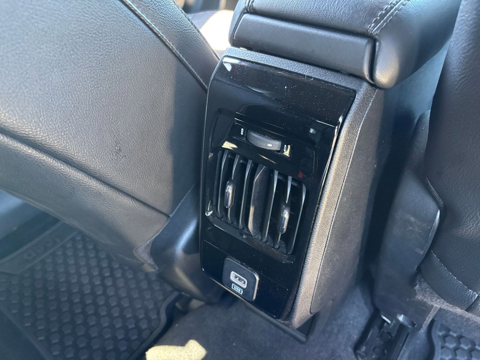 Thumbnail: 2025 Jeep Compass - 23