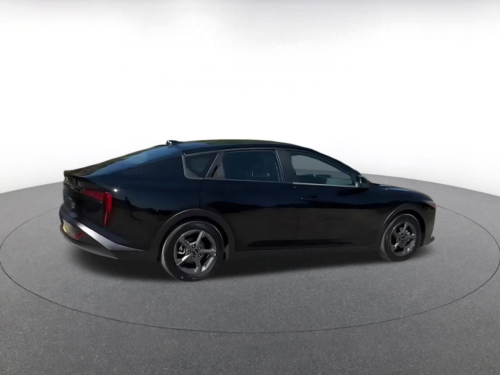 Thumbnail: 2025 Kia K4 - 12