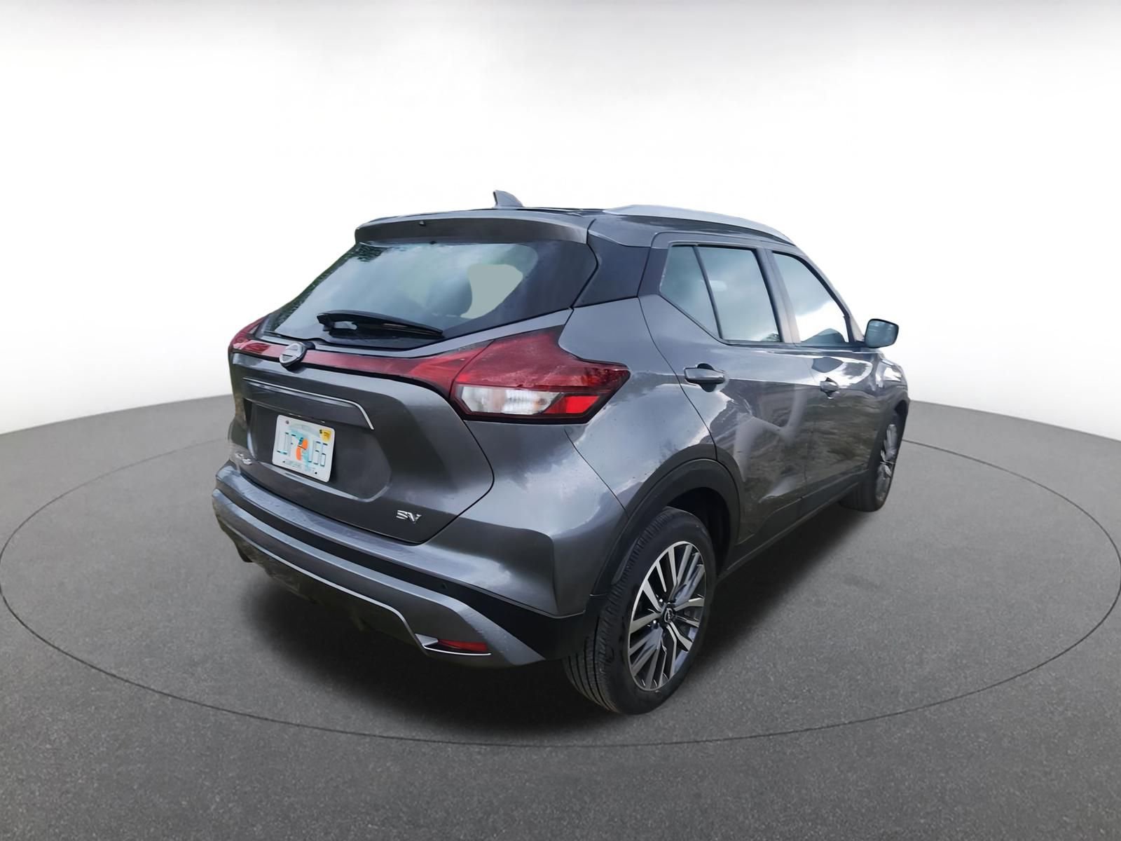 Thumbnail: 2024 Nissan Kicks - 9